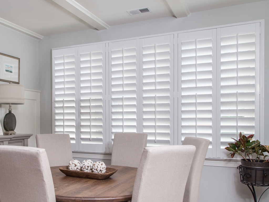 Plantation-Shutters-