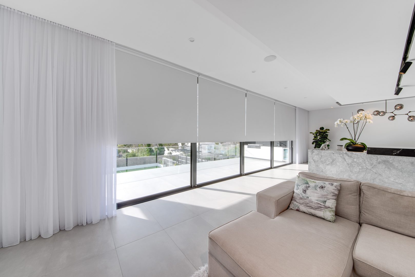 S-Folds blinds